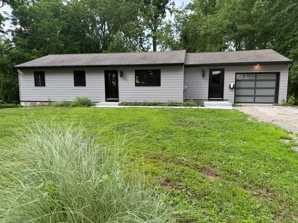 31 Broadwater Ln, Phoenixville, PA 19460