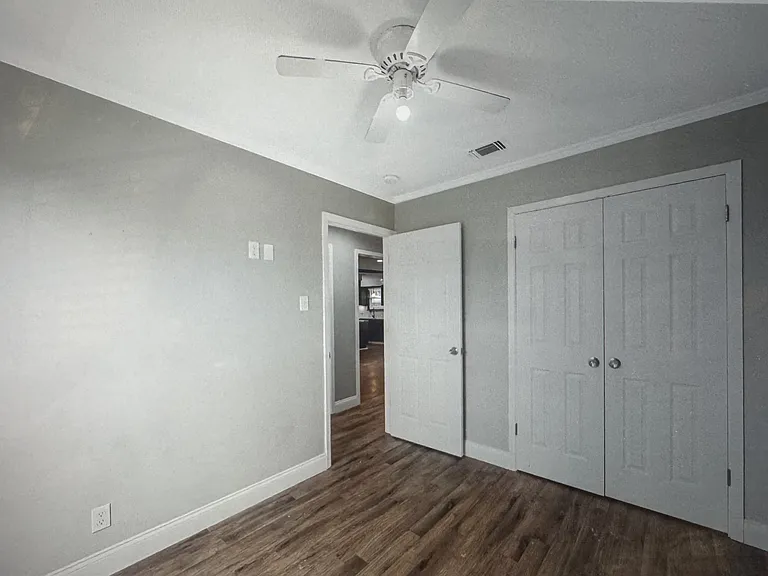 928 Duty Ave — Photo 11