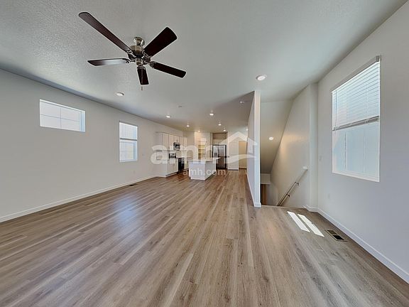 5th image of 26195 E Calhoun Cir