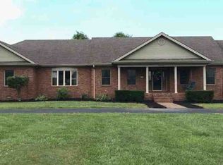 881 Edwards Mill Rd, Hopkinsville, KY 42240