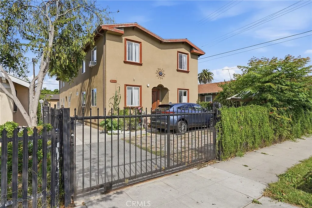 5 bed, 1150 sqft, $4,500 — Photo 1