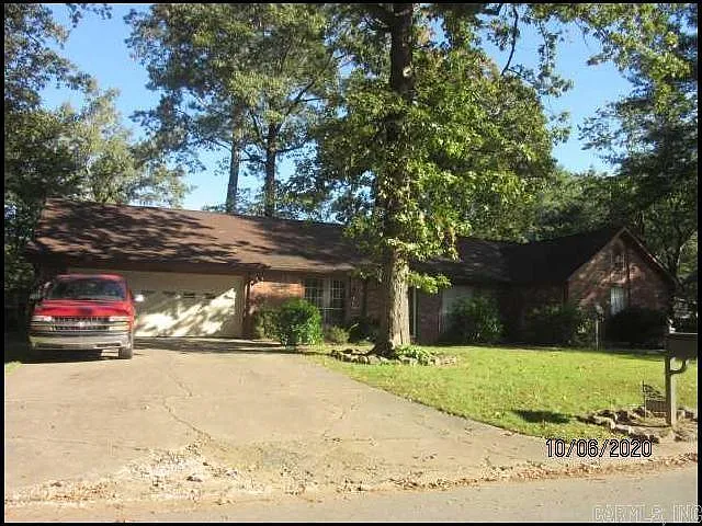 6612 Tena Ln — Photo 1