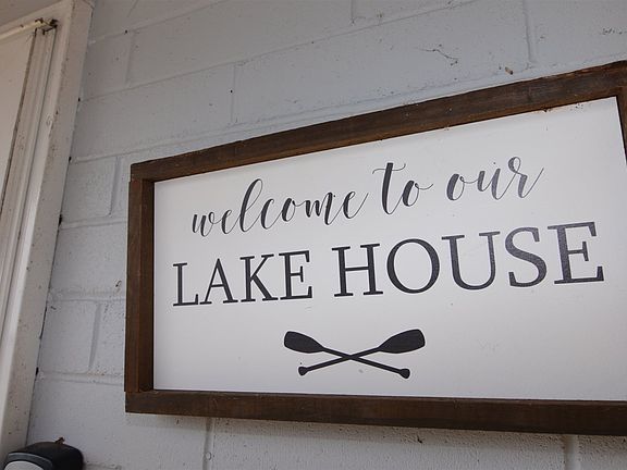 Welcome to the LakeHouse