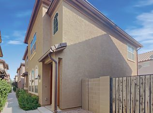 1479 S Sinova Ave, Gilbert, AZ 85296