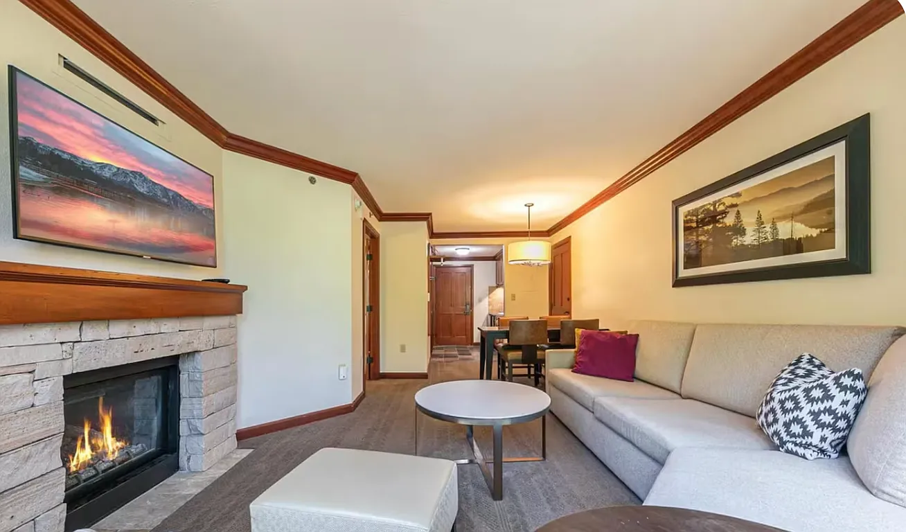 2 bed, 985 sqft, $15,000 — Photo 2