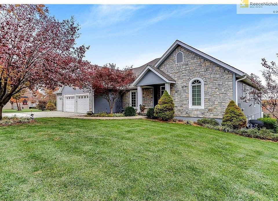 1st image of 11115 Winchester Dr