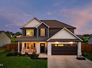 1136 Cabot Cv, Jonesborough, TN 37659