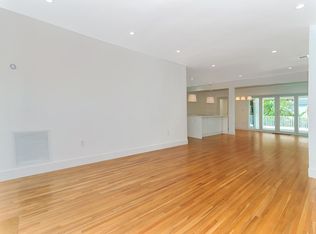 633 Madeira Ave, Coral Gables, FL 33134