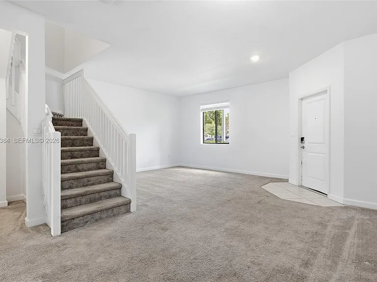20714 NE 5th Ct #220714 — Photo 7