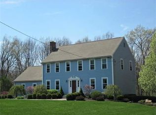 4 Pheasant Hl, Bellingham, MA 02019