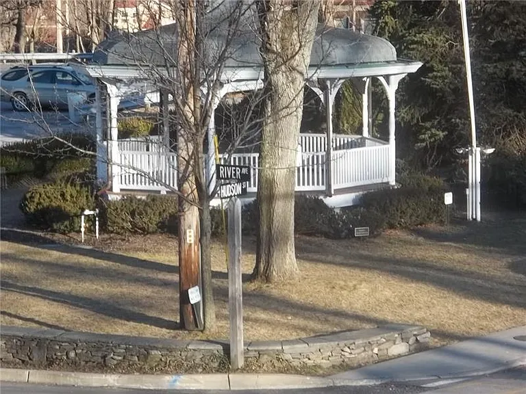 1 Idlewild Hudson #HUDSON — Photo 16
