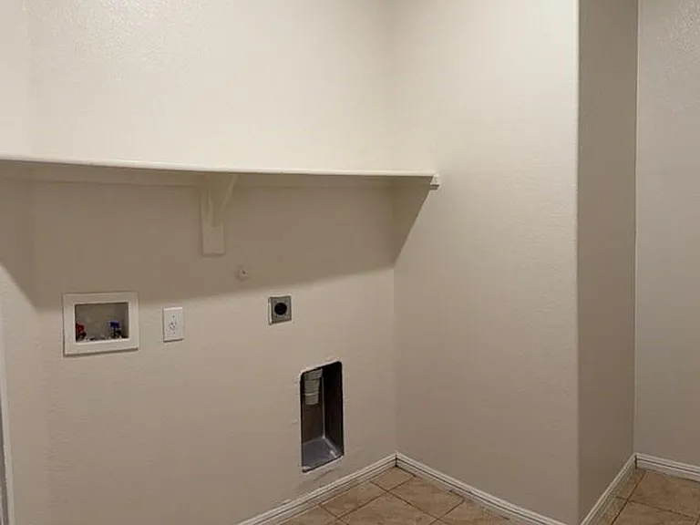 945 Loftin St — Photo 5