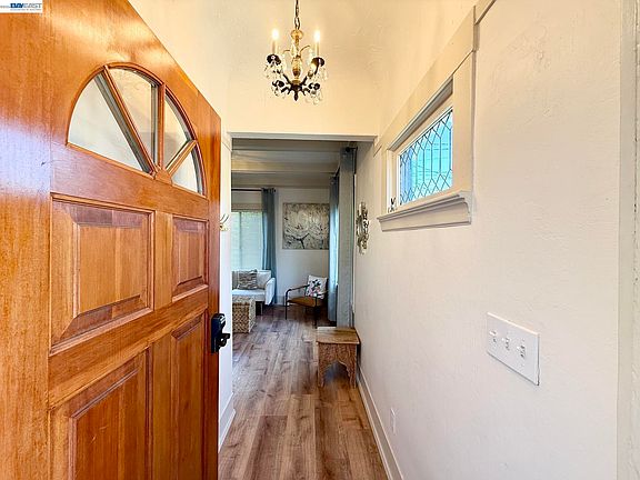 2nd image of 1614 Gould Ct