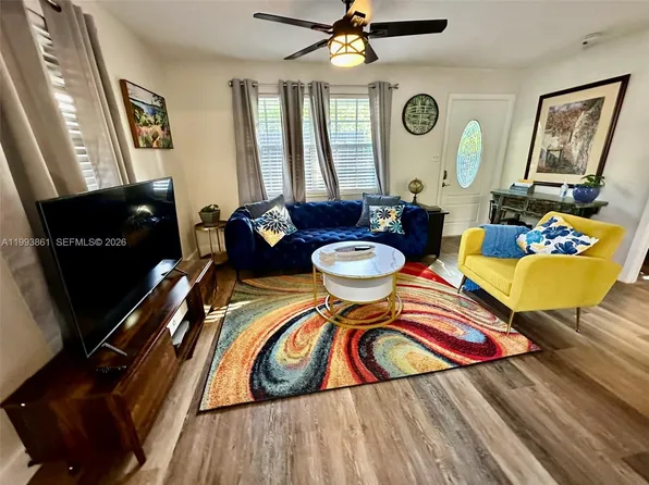 1710 NE 5th Ct #1712, Fort Lauderdale, FL 33301