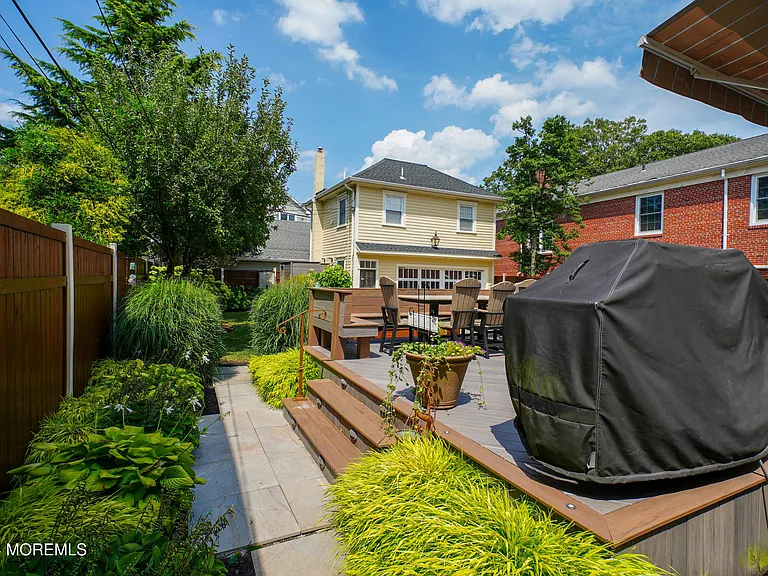 511 Asbury Ave #MAIN HOME — Photo 45