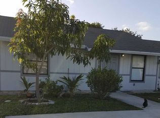 3832 Parkside Cir, Palm Springs, FL 33461