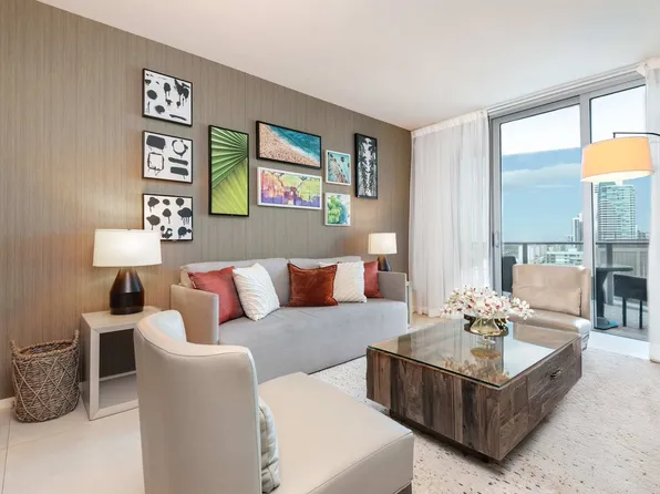 4111 S Ocean Dr, Hollywood, FL