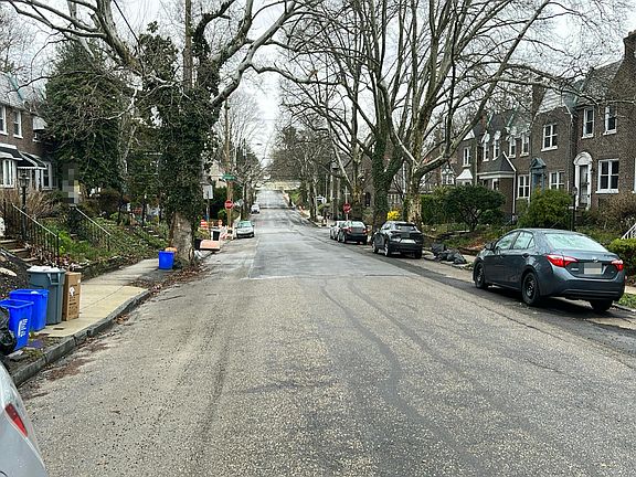 5th image of 355 E Gorgas Ln