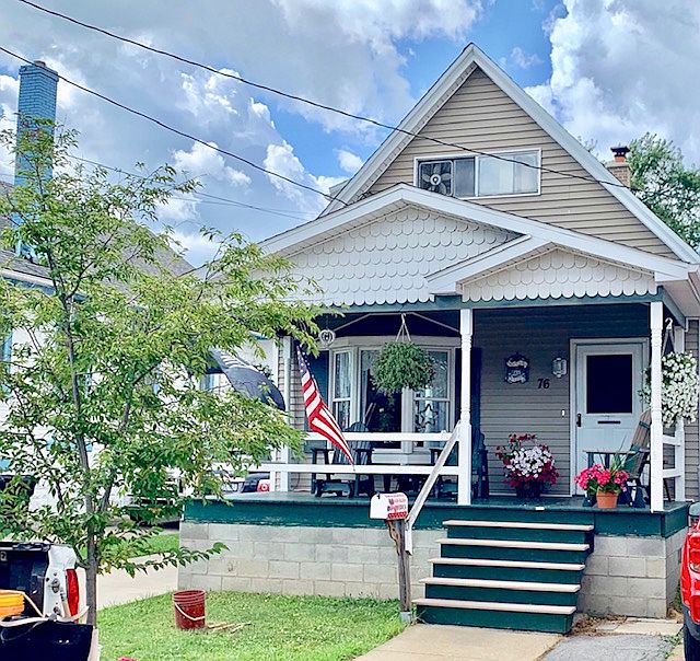 1st image of 76 Riverdale Ave
