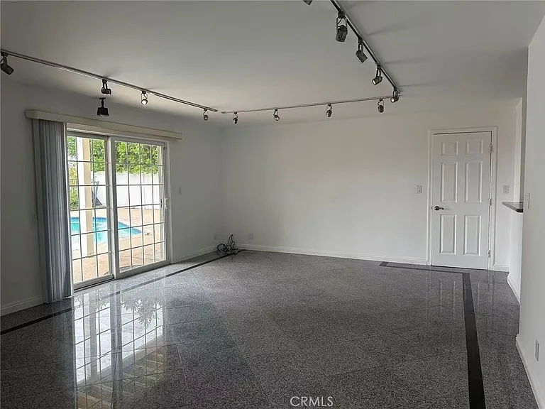 418 S Gibson Ct — Photo 11