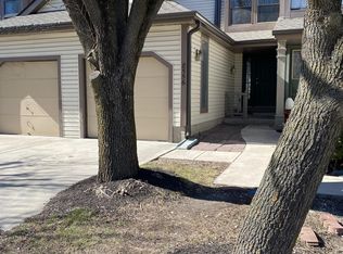 8556 Hague Rd, Indianapolis, IN 46256