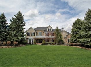 6 Thomas Grv, Pittsford, NY 14534