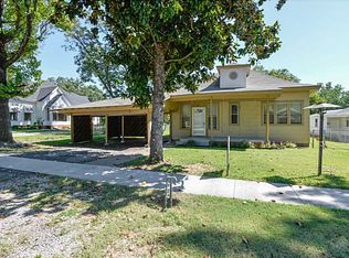 110 N 15th St, Van Buren, AR 72956