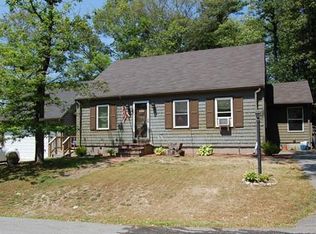 359 Natick St, New Bedford, MA 02745