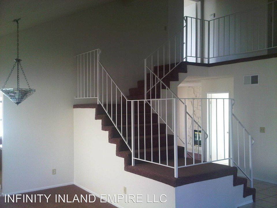 1st image of 17145 Los Cedros Ave