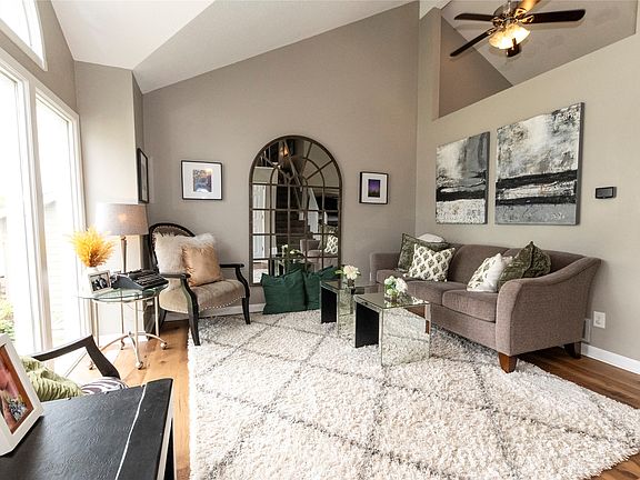4th image of 5228 Stonebridge Pl