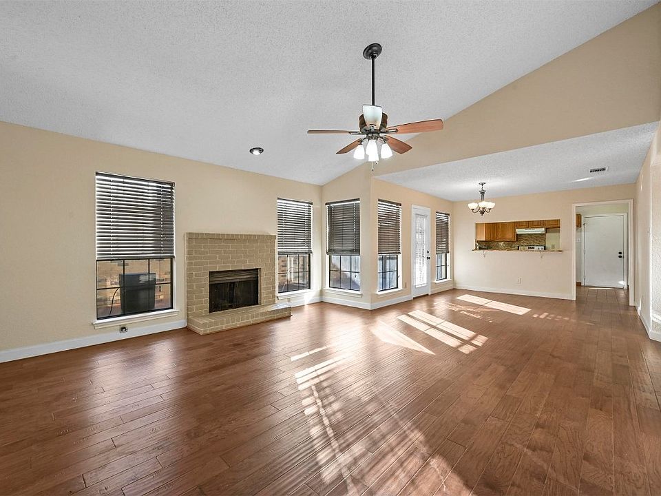 1st image of 1316 Maplewood Dr