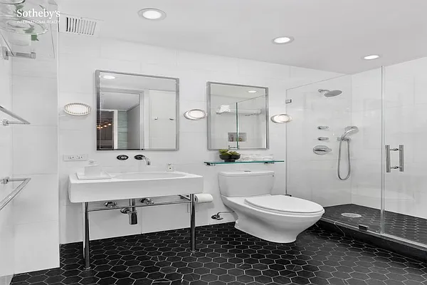 Sold by Sotheby's International Realty | media 50