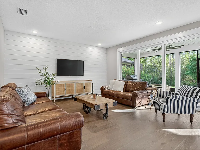 434 Settlers Landing Dr — Photo 13