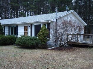 1A Maple Ave, Deerfield, NH 03037