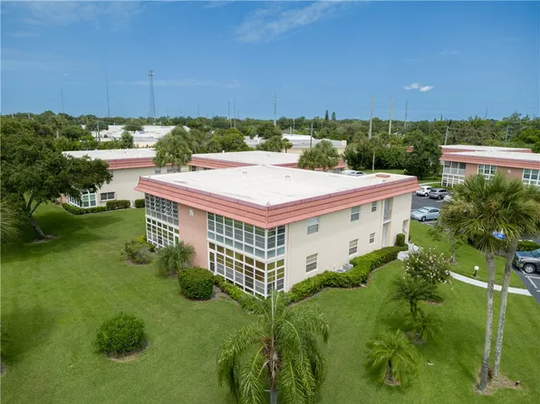 95 Spring Lake Dr APT 107, Vero Beach, FL 32962