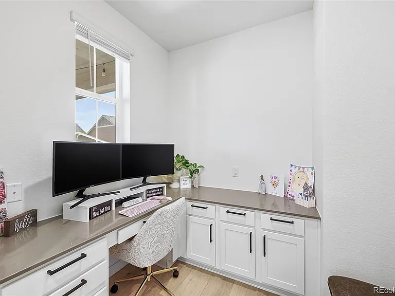 24465 E Evans Dr — Photo 17