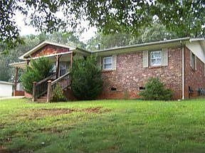 2nd image of 283 Mountainview St
