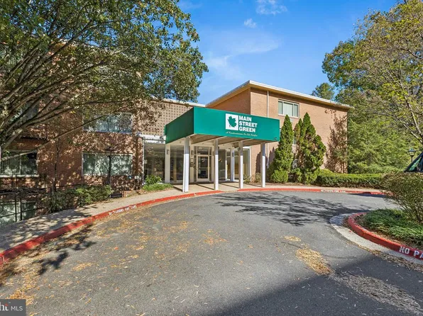 10570 Main St APT 508, Fairfax, VA 22030