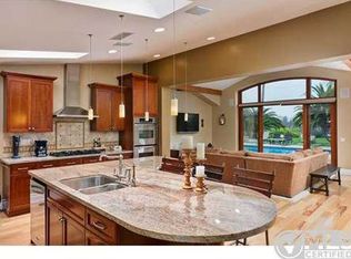 15548-50 El Camino Real, Rancho Santa Fe, CA 92067