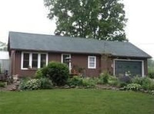 8818 Walnut Creek Bottom Rd NW, Dundee, OH 44624