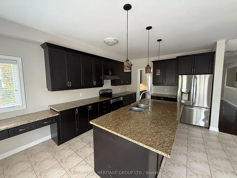 320 Shipway Ave — Photo 5