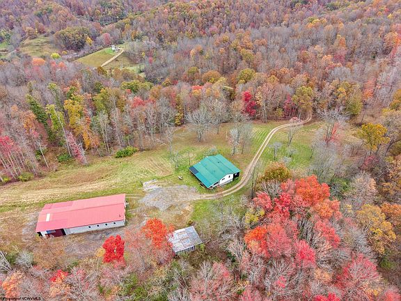 3rd image of 534 Millstone Rd