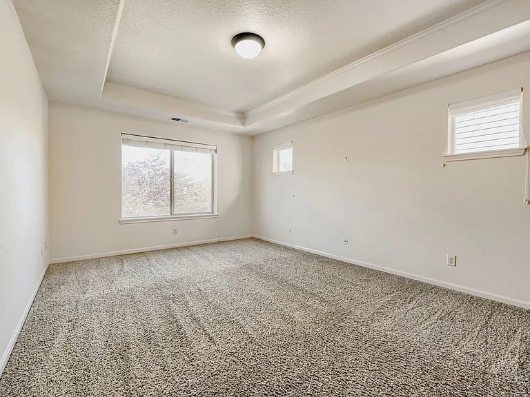 6503 NW 165th Ave — Photo 14