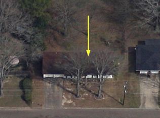 3012 Ridgeland Dr, Jackson, MS 39212