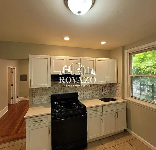 179 Myrtle Ave Photo 1