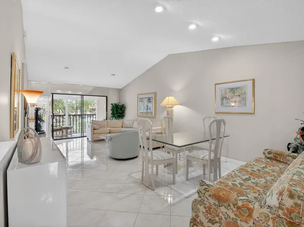 15235 Lakes Of Delray Boulevard #303, Delray Beach, FL 33484