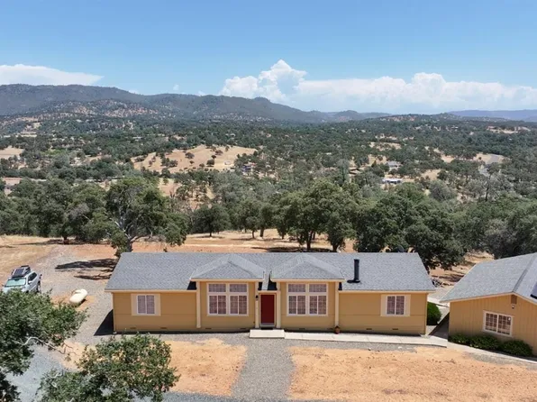 10502 Enramada Dr, La Grange, CA 95329