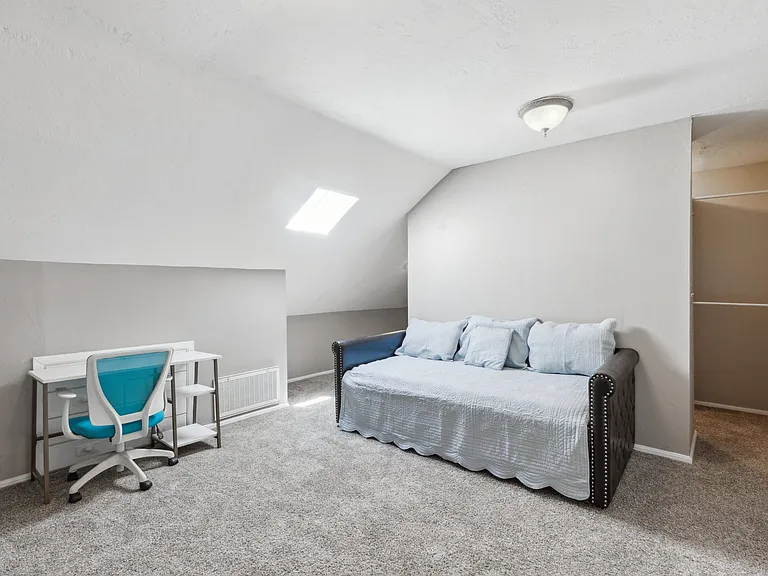 1101 Glenwood Ave — Photo 41
