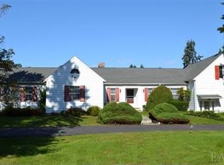 590 Bedford Rd, Mount Kisco, NY 10549