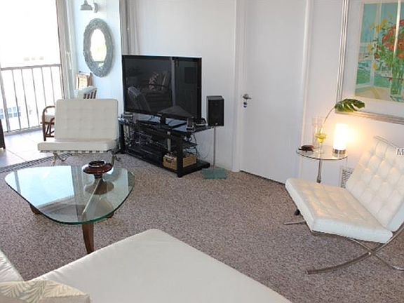 4th image of 232 Saint Augustine Ave APT 605